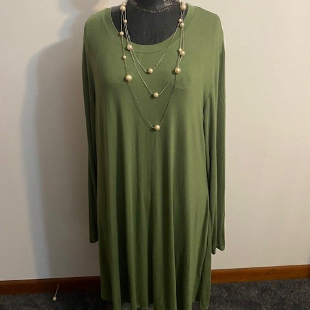 Molerani Olive Green long sleeves Simple Swing T-shirt dress, size 3XL